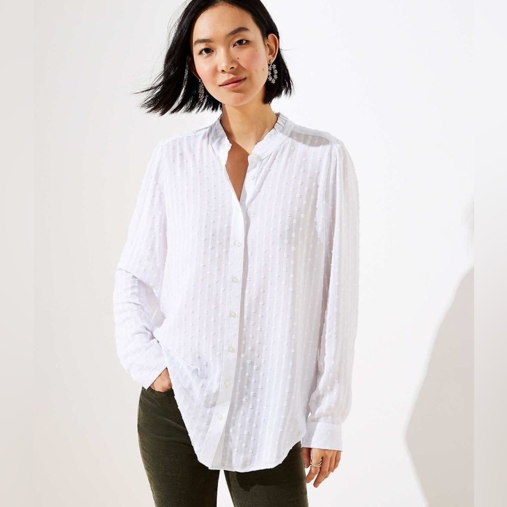 Loft Clip Dot Ruffle Neck Shirt Women’s Size Large